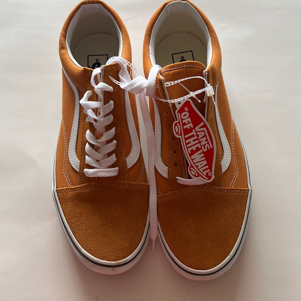 Burnt orange mens 10 1/2 womens 12 Vans